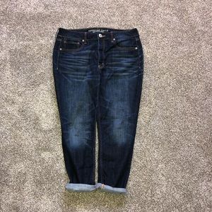 AE Tomgirl Jeans